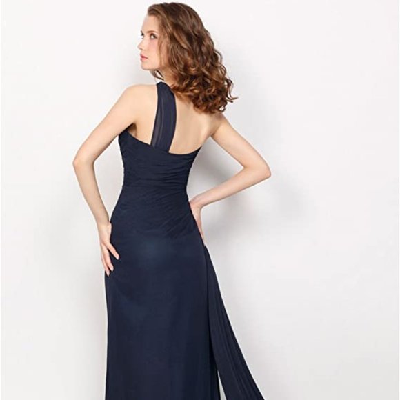 Georgeous navy gown - Picture 4 of 10